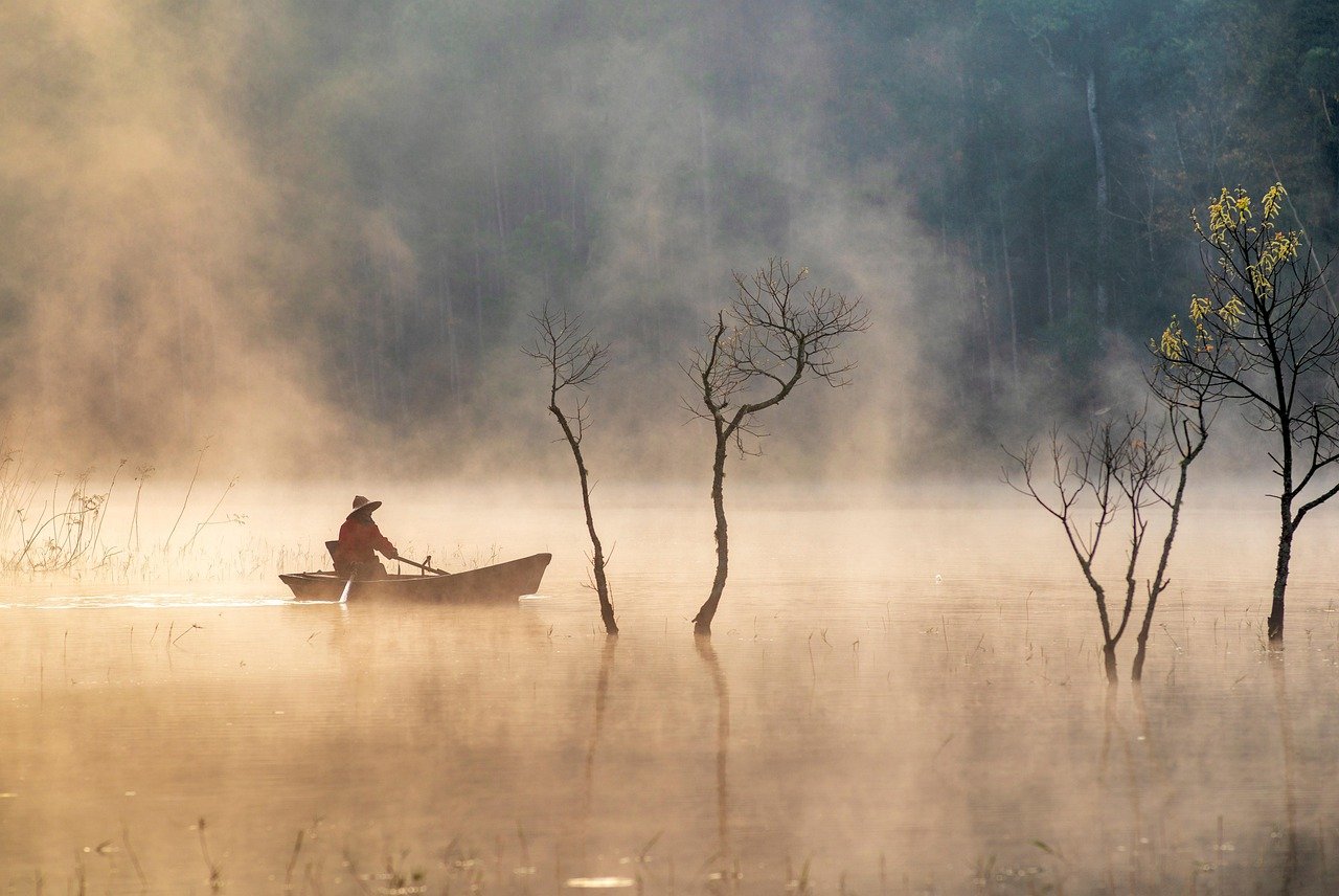 Boating safety and tips – Image 1