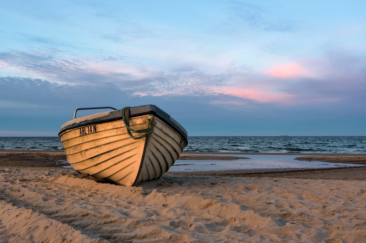 Boating safety and tips – Image 1