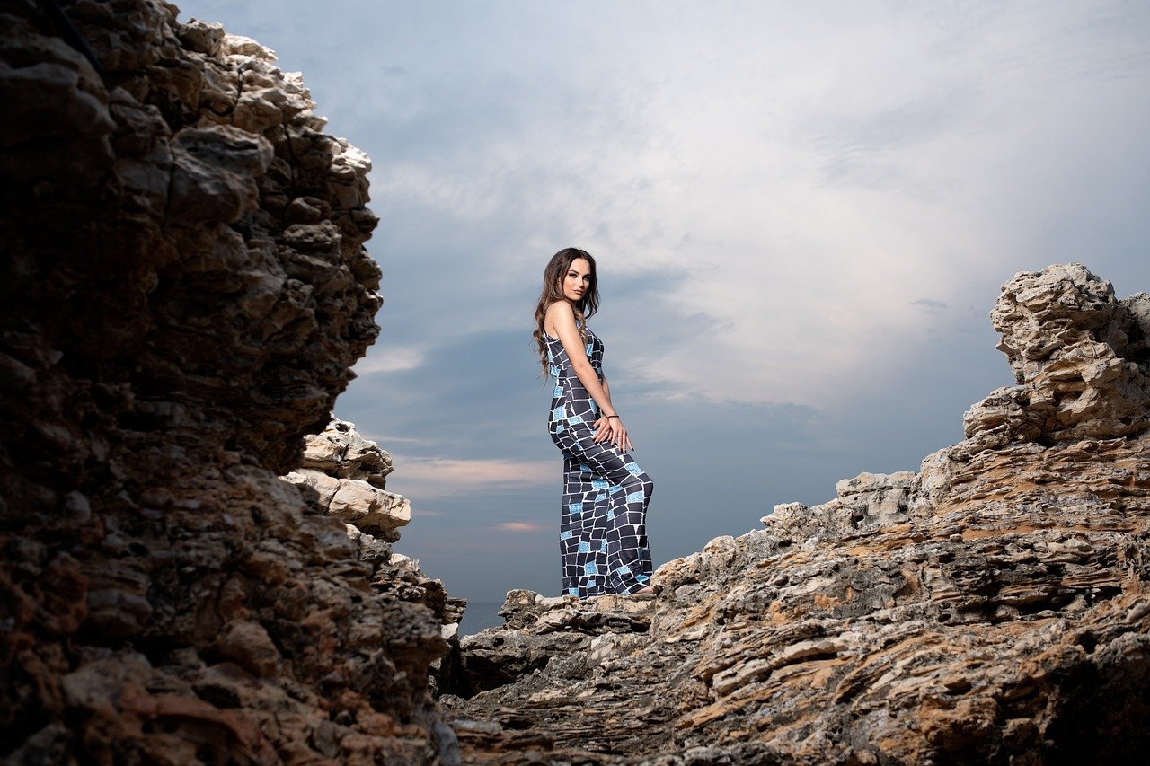 Read more about the article Mastering the Waves: 10 Tips for Impeccable Boating Safety