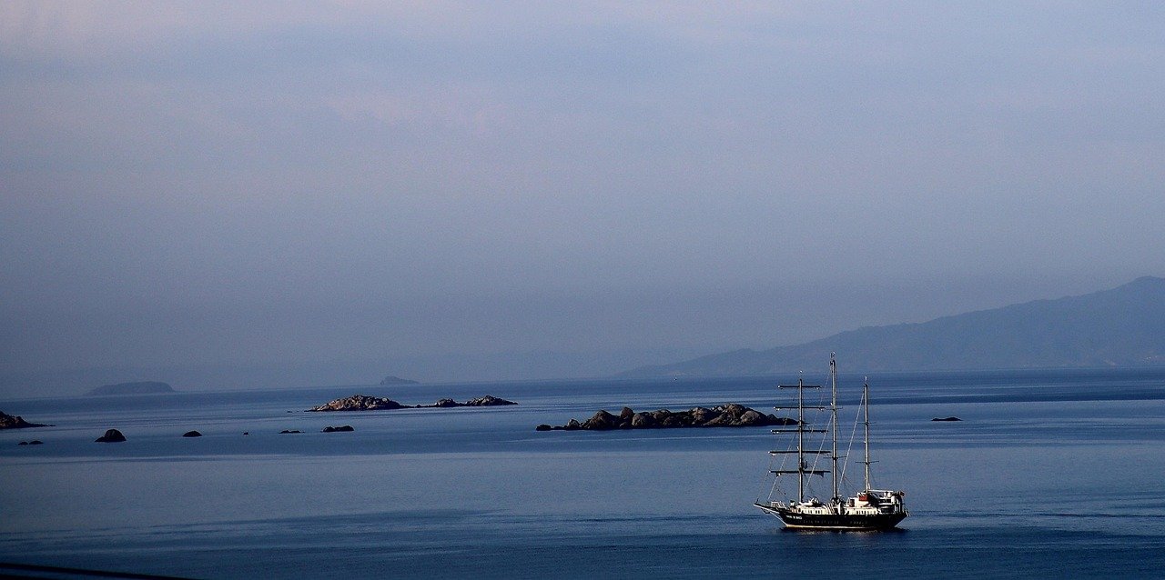 Boating safety and tips – Image 2