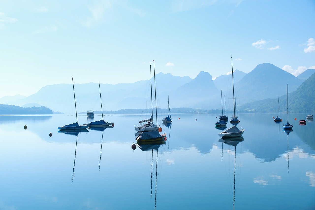 Read more about the article Boating Safety: 8 Essential Tips for a Secure Voyage